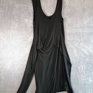 Elegant Black Sleeveless Dress